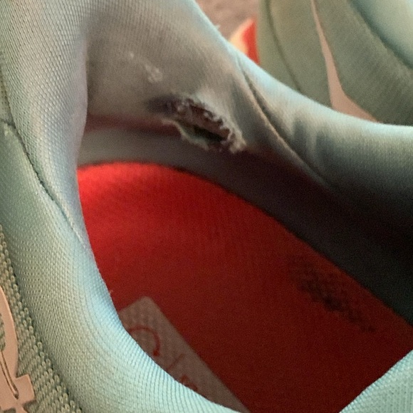 Hoka Clifton 8 Shoes - Picture 8 of 9